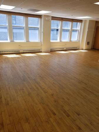 $8,750 / 2300ft2 - STYLISH CONTEMPORARY OFFICE SPACE (BACK BAY)63817587374467122