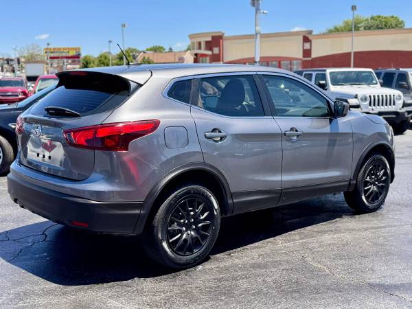 Nissan Rogue Sport - APROBADO CON MAL CREDITO, BANCARROTA, REPO, SSI, JUBILADO - $10995.0063621403134977124