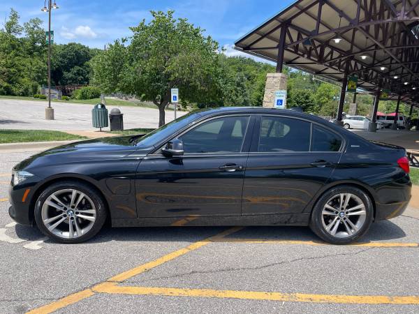 2016 BMW 320I XDrive ( AWD, SUPER LIMPIO ) - $9,500 (Merriam)63621941697665121