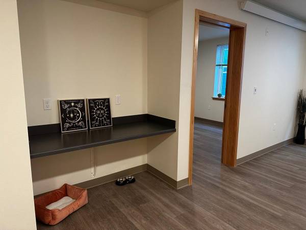$1,385 / 1br - 530ft2 - The Aries  Income-Qualified Apartments in Bitter Lake Neighborh (Bitter Lake)64031312530049124