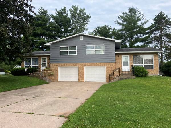 $269,000 / 4hab - 1766ft2 - Fantástico dúplex contiguo (Clintonville)63845965403395120