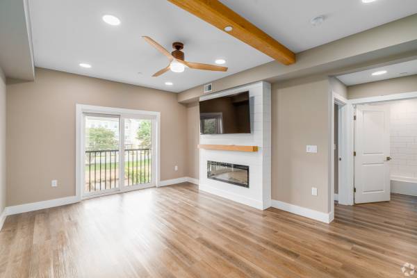 $2,299 / 2br - 950ft2 - 🔑 Ready to Move? Beachside Luxury Awaits – 2BR/2BA at Seaside Village (West Ocean City, MD)63839300362241123