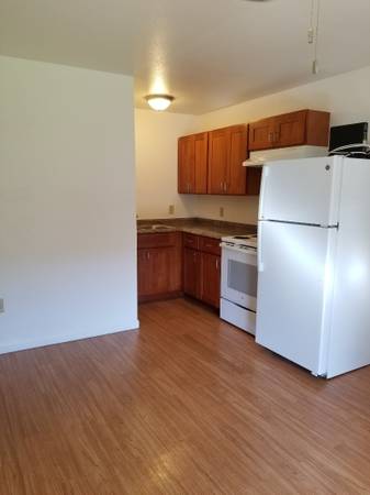 $2,395 / 2br - 750ft2 - WiFi & Cable included, Elevators, Gated Parking63939395641731123