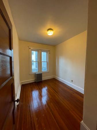 $925 / 90ft2 - Cozy, bright, private room in charming 3-bed/1-bath - Great Location! (Mission Hill)63699450355203120
