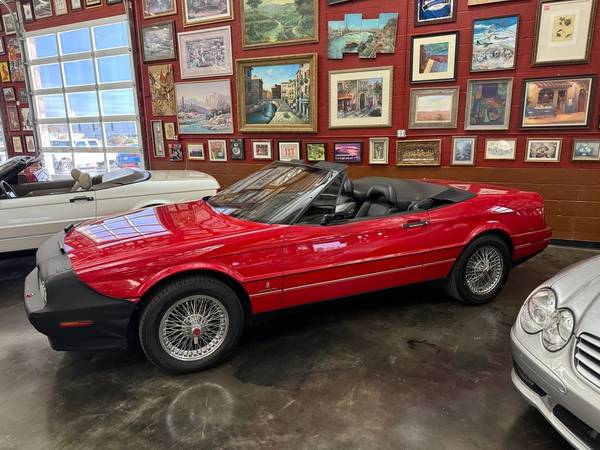 1992 Cadillac Allante Coupe SKU:C1117 Convertible - $22,980 (Henderson, NV)63619866546051124