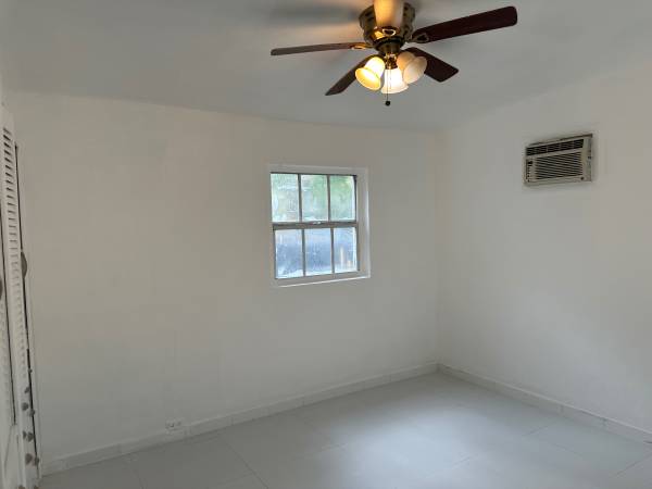 $1.300 / 1 hab - Apartamento 1/1 (NW, MIAMI)63379733095939124