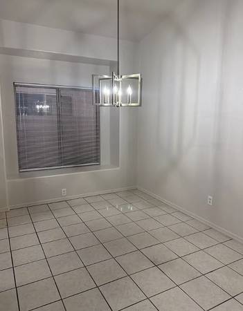 $1,995 / 4br - 1521ft2 - Spacious 4BR/2BA home available on Tucson's desirable NW side! (Tucson)63675065919107122