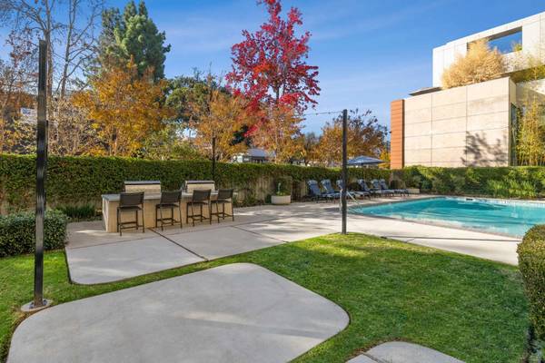 $4,403 / 1br - 675ft2 - Reliable Cell Reception, in Palo Alto CA, 1/bd (palo alto)63658096049923120