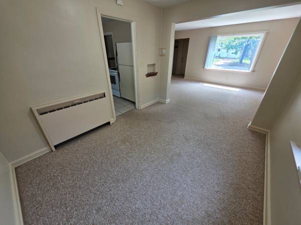 $1,100 / 3br - $1100| 3BD 2BA| 626 Ripley| Available Now! (Eau Claire)63845960142211123