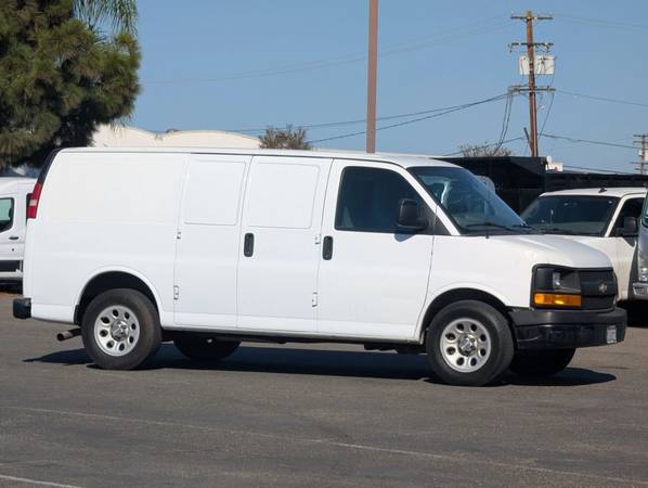 2011 Chevrolet Express 1500 Chevy Cargo Van Van 1