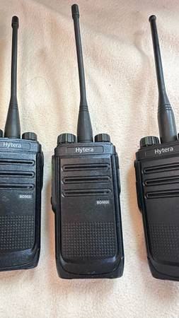 Hytera PD502i Portable Two-Way Radio - Digital (DMR) | VHF (136-174MHz) 5 Watts - $185 (Lynnwood)63471363439489122