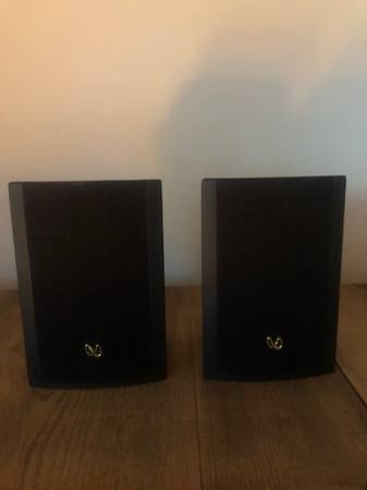 Infinity Small Speaker Set 1