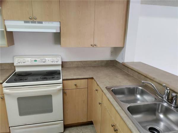 $1,900 / 2br - Majestic 2/2 for rent at Coral Springs (Coral Springs)64049282255747123