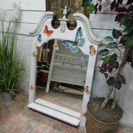 Vintage Distressed Wall Mirror w Butterflies 1
