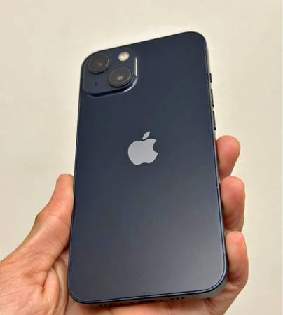 IPhone 13 Unlocked 5G 1