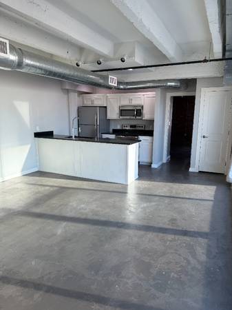 $1715.00 / 1br - 858ft2 - Modern 1 Bedroom Unit in Tulsa | Available 7/1/2025 | $1600/mo63982131900675120