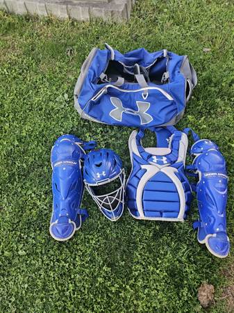 Youth catchers gear 1