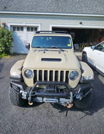 2022 Jeep Gladiator Mojave - $42,550 (South Hero)63622593833603120