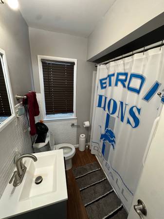 $750 / 1br - 200ft2 - Great Value-Royal Oak  🏡 (Royal Oak)64018940657539123