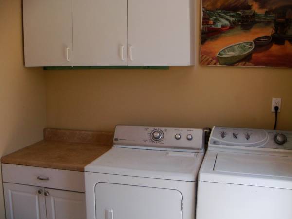 $2,500 / 3br - NICE AND CLEAN HOUSE FOR RENT 3 BED 2 BATH (POMPANO BEACH, FL)64001850075137122