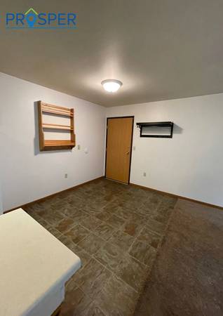 $1,600 / 4br - 4 Dormitorios 1211 South Dewey St Unidad 4 - Disponible junio de 2026 (Eau Claire, WI)63845960268929123