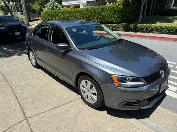 2012 Volkswagon Jetta - only 27K miles!! - $7,000 (San Anselmo)63617813851393120