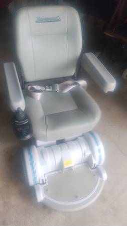 REDUCED PRICE Power Wheelchair Hoveround MPV 5 1
