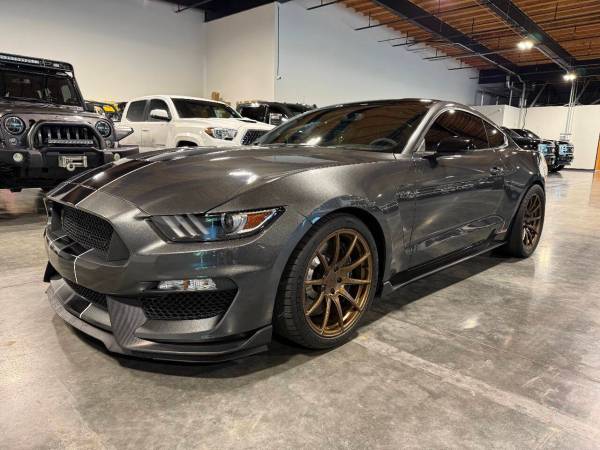 2016 Ford Mustang  Shelby GT350 2dr Fastback - $59,900 (Platinum Motors Corp)63622882148483120