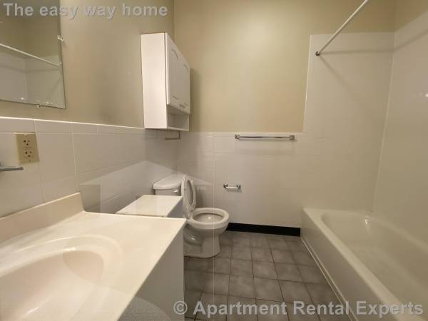 $2,800 / 1br - --- Updated 1 bed -- ((( 5 mins to the T ))) - Central Air - NO FEE (Cambridge \ Central Sq. \ Cambridgeport)63828338998787121