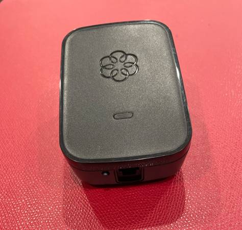 [LIKE NEW] Ooma Linx Wireless Phone Jack / Adapter 1