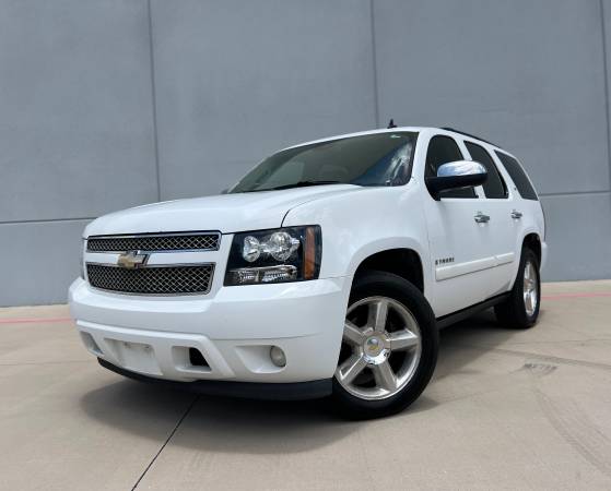 2008 Chevrolet Tahoe LTZ, TÍTULO LIMPIO DE TEXAS/VENTA EN EFECTIVO - $4,990 (Dallas)636220892271391222