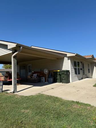 $1,800 / 4br - 1300ft2 - New Remodeling Rental Home (Riverside)63887534597121121