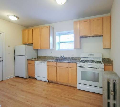 $1,800 / 1br - ¡Uno de un dormitorio en North Lakeview! ¡Asequible! (Lakeview)63959878206339120