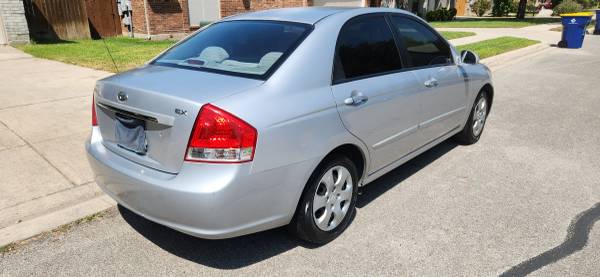 2007 Kia Spectra low miles 120k - $3,150 (Schertz)63470779149699124