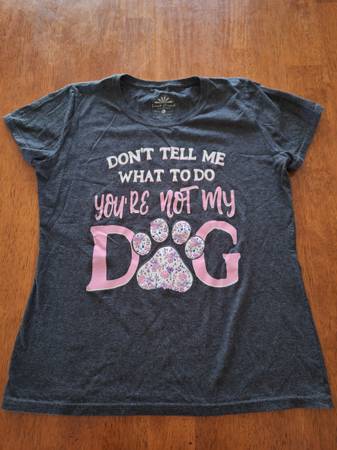Ladies Dog Tshirt 1