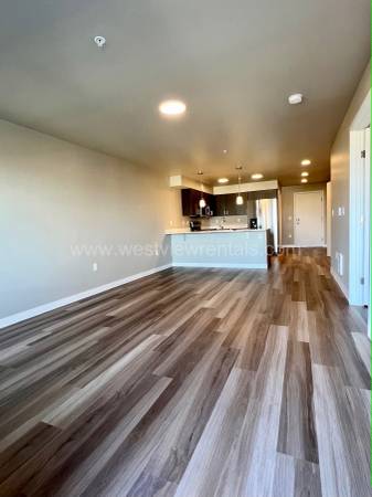 $2,875 / 1br - 855ft2 - Blair Park #413 | Bay View 1 Bed+Den/2 Bath w/ Assigned Parking (Fairhaven)63920959657475123