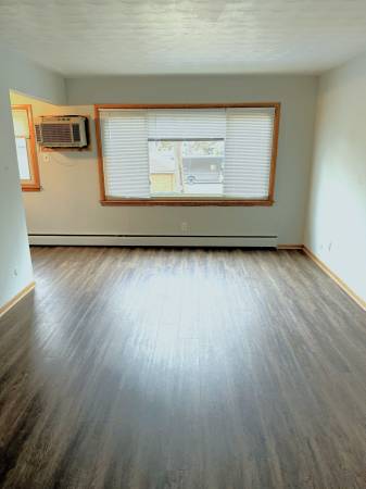 $1,375 / 2br - Close to Transit, Shops, 2 Bdrm Apt - 1532 #6 (1532 Randolph Avenue #6, St Paul, MN)63990230228098121