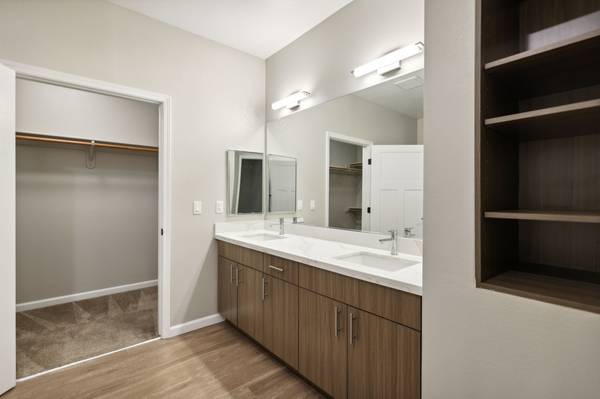 $3,249 / 2br - 1080ft2 - WELCOME HOME!! Spacious 2 Bed 2 Bath w/ Washer/Dryer Included!!!! (petaluma)63695821728131123