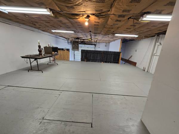 $4,900 / 1650ft2 - STAMFORD FLEX SPACE - COMMERCIAL GARAGE (Stamford)63862609249539124