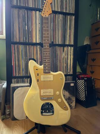 J Mascis Jazzmaster 1