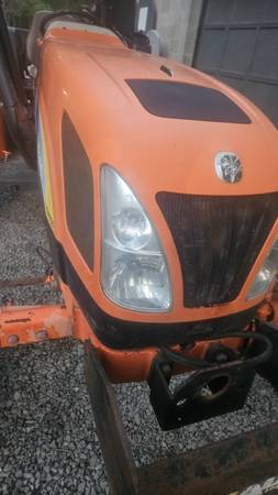 New holland 76hp tractor 1