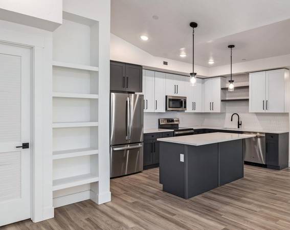 $1,915 / 3br - 1252ft2 - New Homes Located In The Heart Of Meridian! (Meridian)63794993354753124