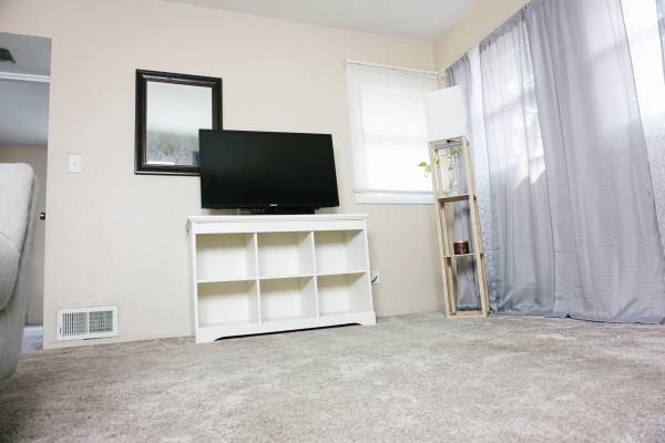 $795 / 1br - 500ft2 - Marcy Court Apartments (Field Club North) (Omaha)63681695492097124