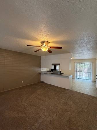 $960 / 2br - 1080ft2 - Tour With Us! Spacious 2 bedroom 1 bath Available Now! (Colony Garden Apartments)64047886417665120