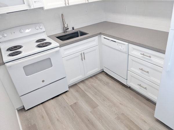 $2,895 / 2br - 810ft2 - 2BR apt, Situated in Sunnyvale! Modern kitchen, Near on-site laundry (sunnyvale)63826178579585123