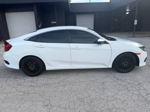 2018 Honda Civic LX 4dr Sedan CVT 2.0L I4 Engine CVT Transmission FWD - $17,500 (183 North)63439771154561124