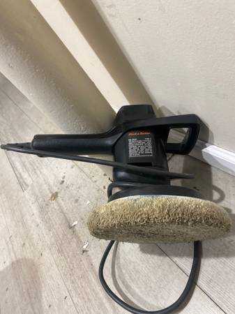 Black & decker corded 9530 Polishing machine 8” polisher 1