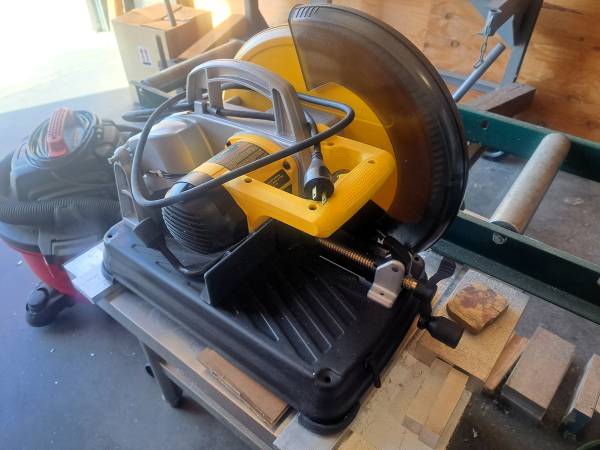 DEWALT 15-amp 14-in Multi-Cutter Chop Saw 1