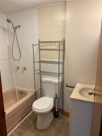 $1,000 / 2br - 37 Foster Terrace (Derby Line)63969738592514123
