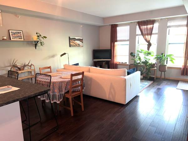 $2,995 / 2br - 1062ft2 - Hermoso condominio de dos habitaciones en el North Loop de Minneapolis (North Loop)63868697512321124